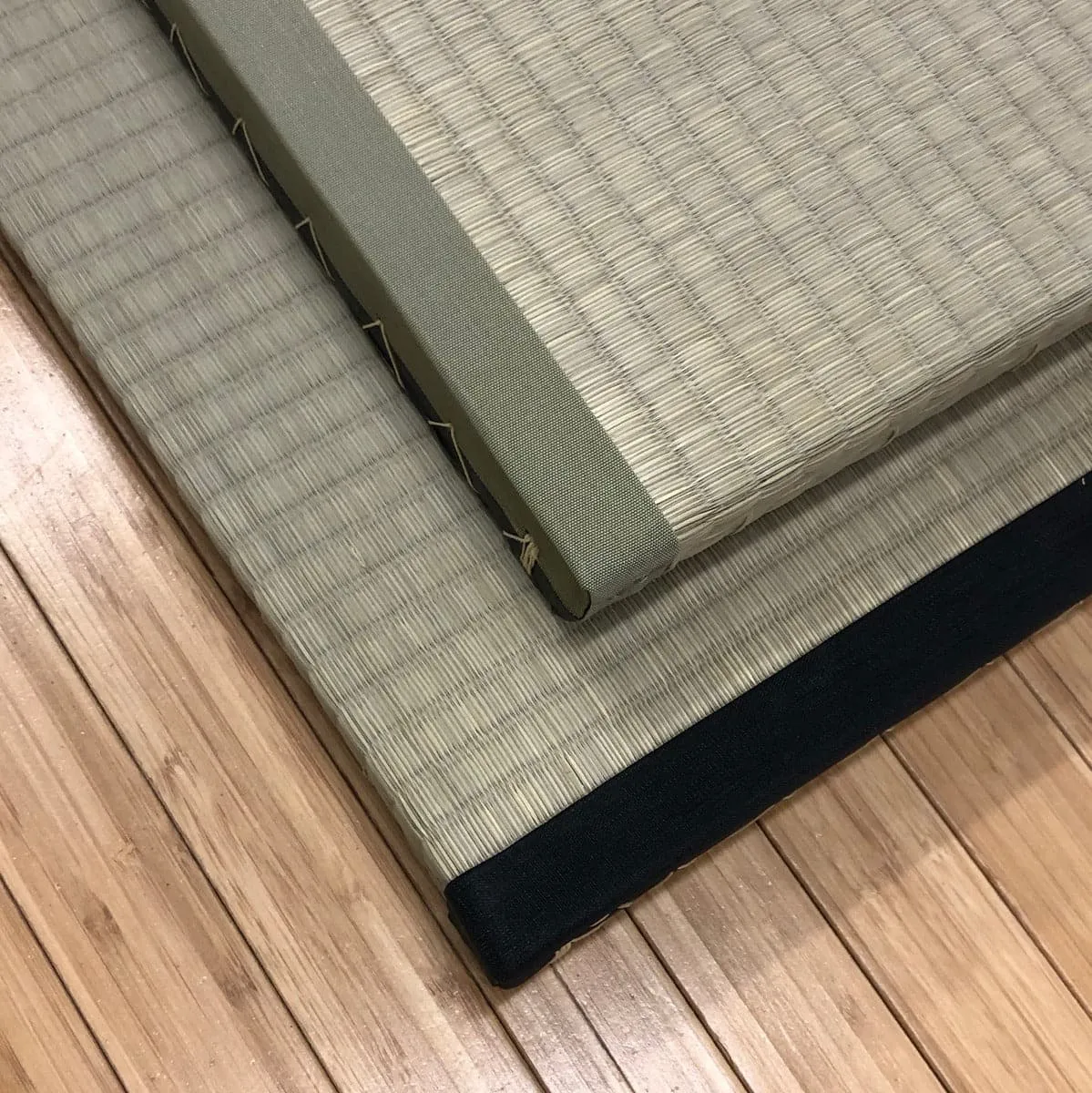 Auspicious 5-Piece Tatami Mat Set